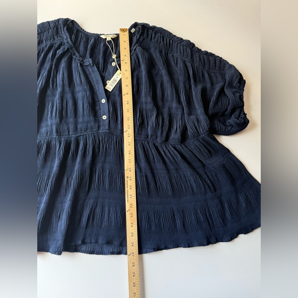 Max Studio Midnight Blue Blouse 💙
NEW WITH TAGS 🏷️ - Picture 4 of 11